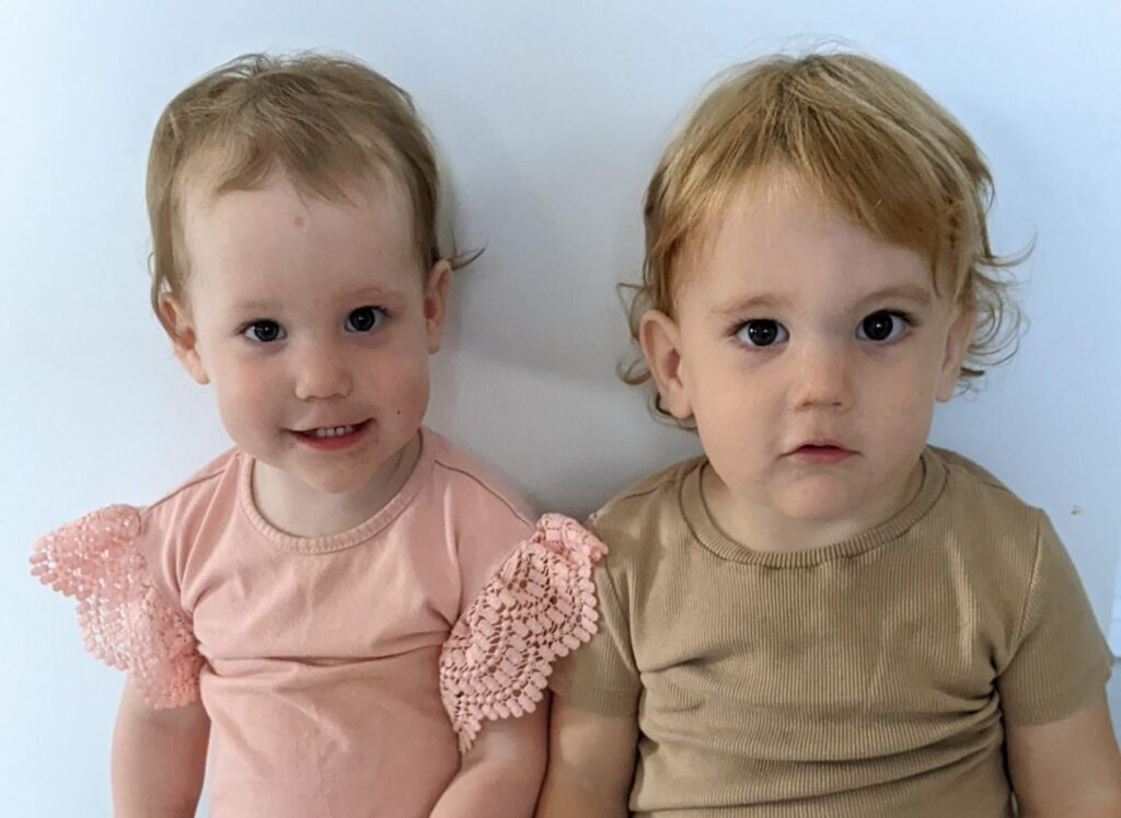 18 month old twins sleep journey through the Lullababy SOS program 